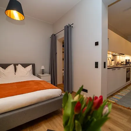 Renovated With Wooden Interior, Korter *