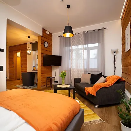 Renovated With Wooden Interior, Апартаменты Раквере