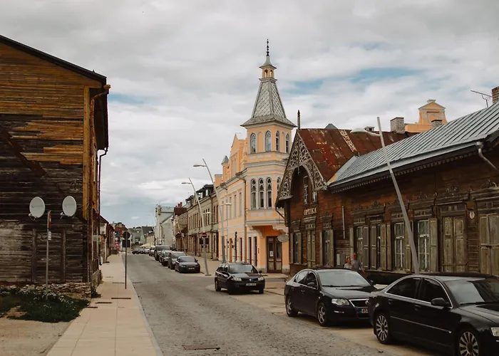 Renovated Studio With Wooden Interior, Central Rakvere Apartament *